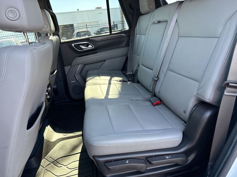 Chevrolet Tahoe Vehicle Full-screen Gallery Image 26