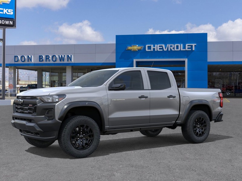 Chevrolet Colorado Vehicle Full-screen Gallery Image 2