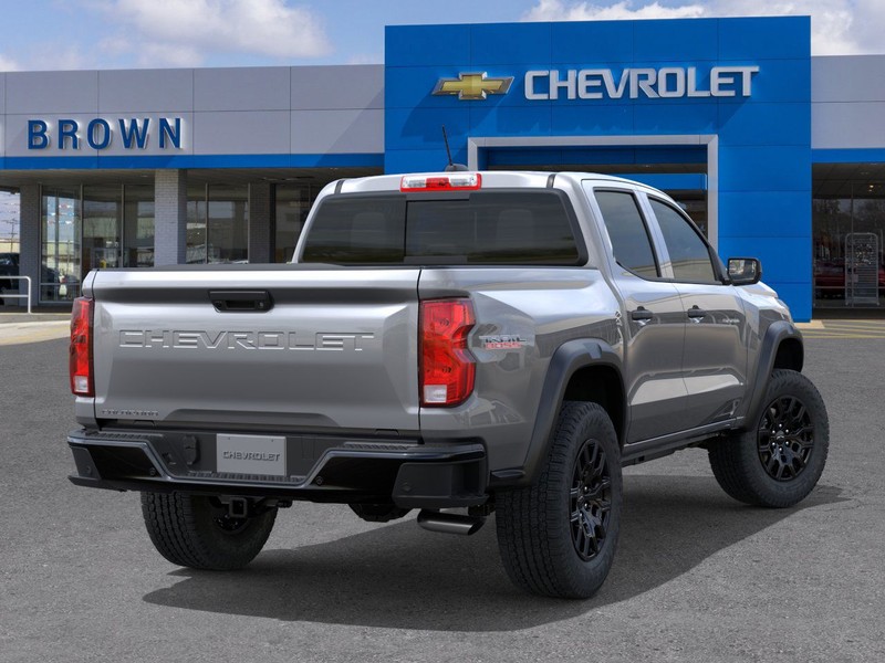 Chevrolet Colorado Vehicle Full-screen Gallery Image 4