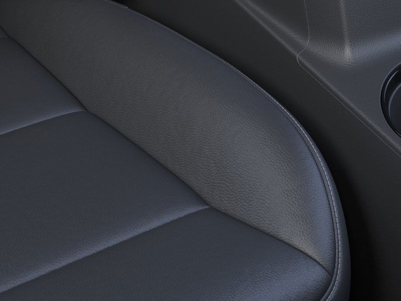 Chevrolet Colorado Vehicle Full-screen Gallery Image 21