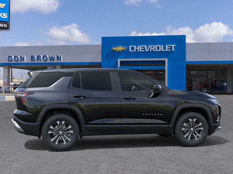 Chevrolet Equinox Vehicle Full-screen Gallery Image 5