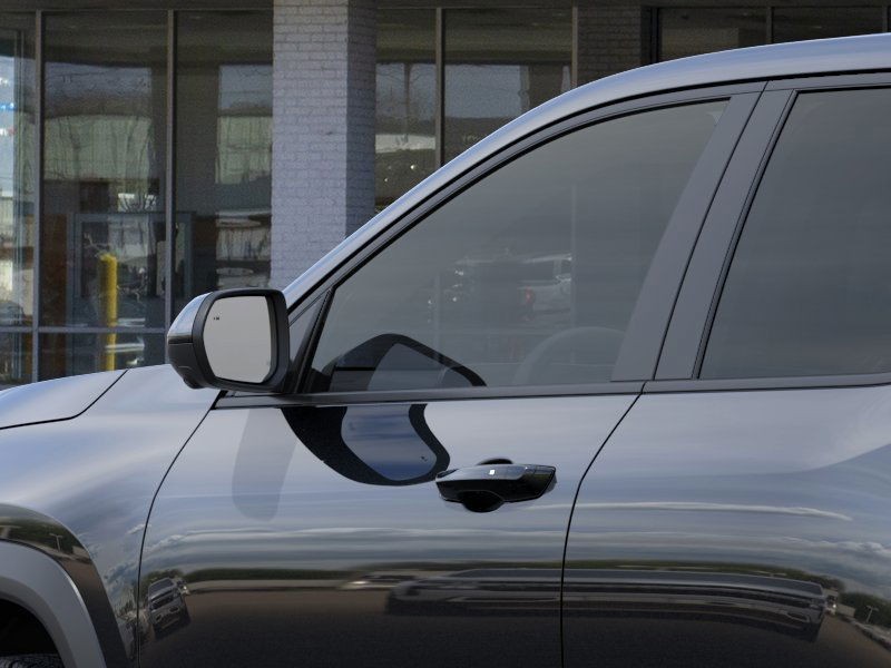 Chevrolet Equinox Vehicle Full-screen Gallery Image 12