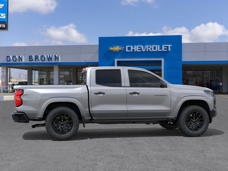 Chevrolet Colorado Vehicle Full-screen Gallery Image 5