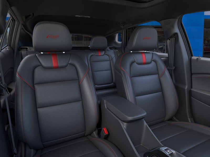 Chevrolet Trax Vehicle Full-screen Gallery Image 16