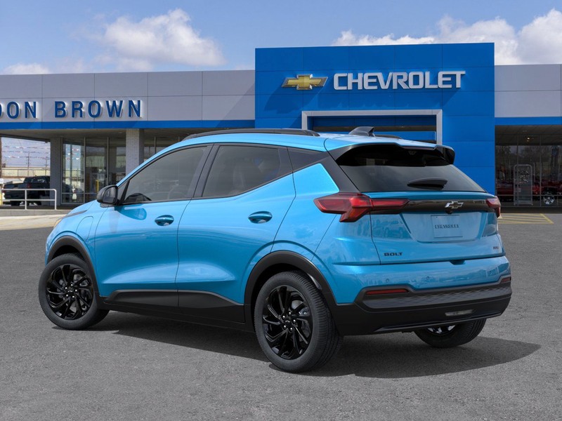 Chevrolet Bolt Vehicle Full-screen Gallery Image 3