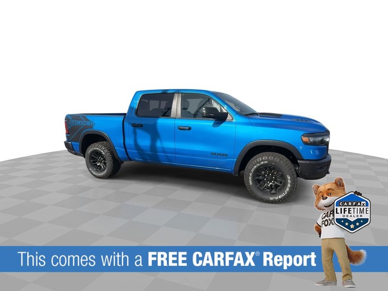 Ram 1500 Vehicle Full-screen Gallery Image 3