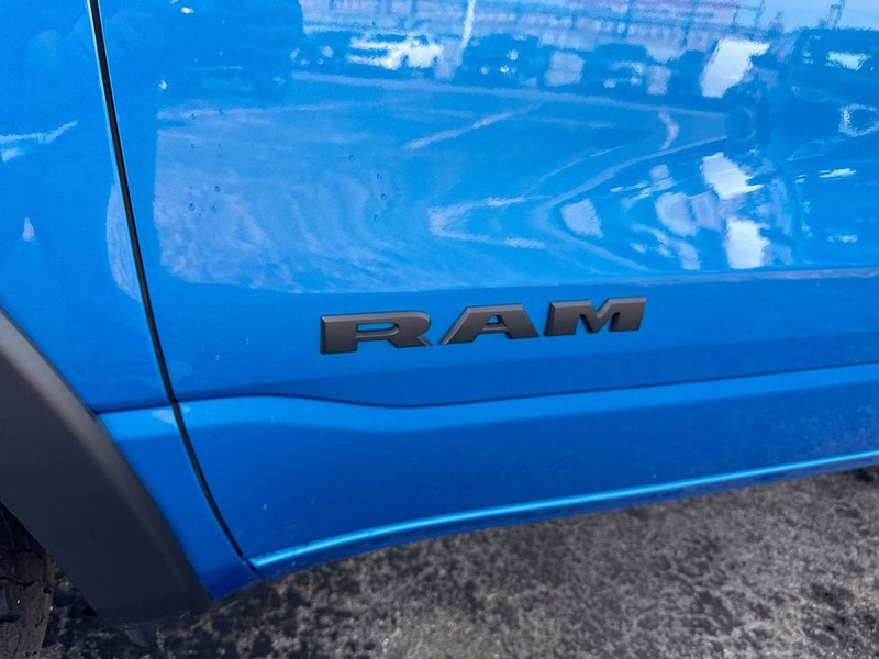 Ram 1500 Vehicle Full-screen Gallery Image 38