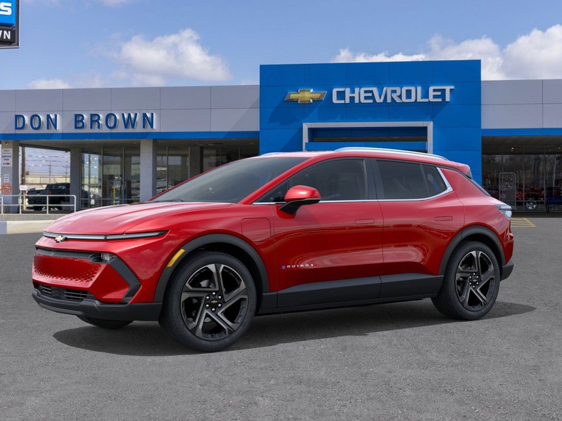 Chevrolet Equinox EV Vehicle Full-screen Gallery Image 2