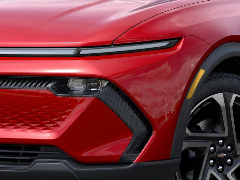 Chevrolet Equinox EV Vehicle Full-screen Gallery Image 10