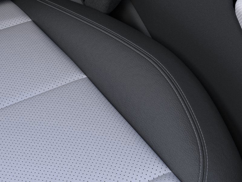 Chevrolet Equinox EV Vehicle Full-screen Gallery Image 21