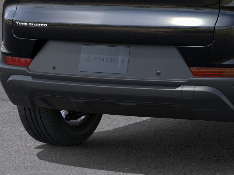 Chevrolet Trailblazer Vehicle Full-screen Gallery Image 14