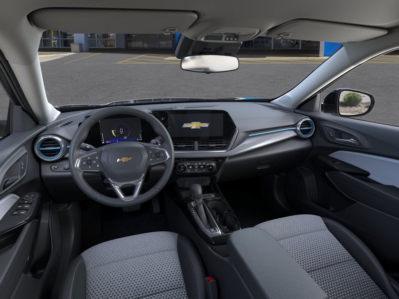 Chevrolet Trax Vehicle Full-screen Gallery Image 15