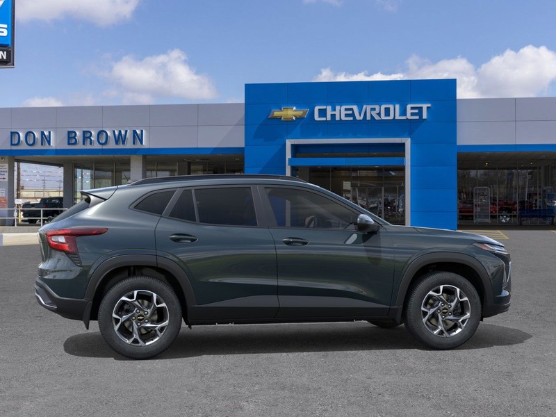 Chevrolet Trax Vehicle Full-screen Gallery Image 5