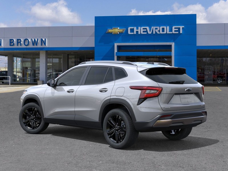 Chevrolet Trax Vehicle Full-screen Gallery Image 3