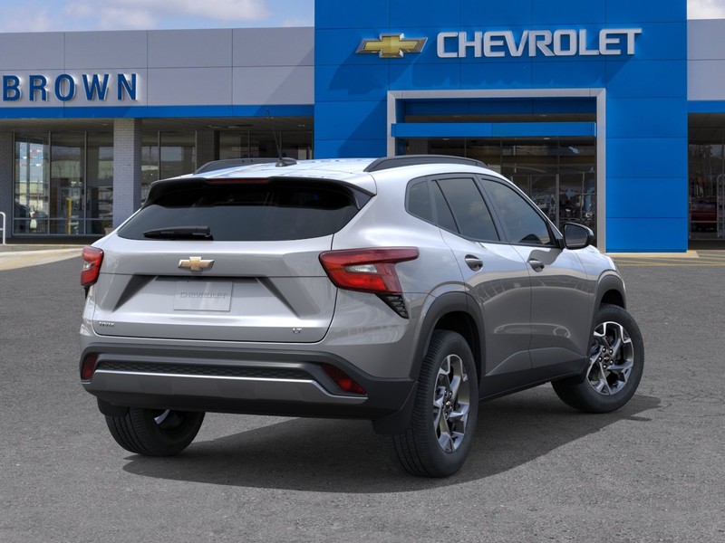 Chevrolet Trax Vehicle Full-screen Gallery Image 4