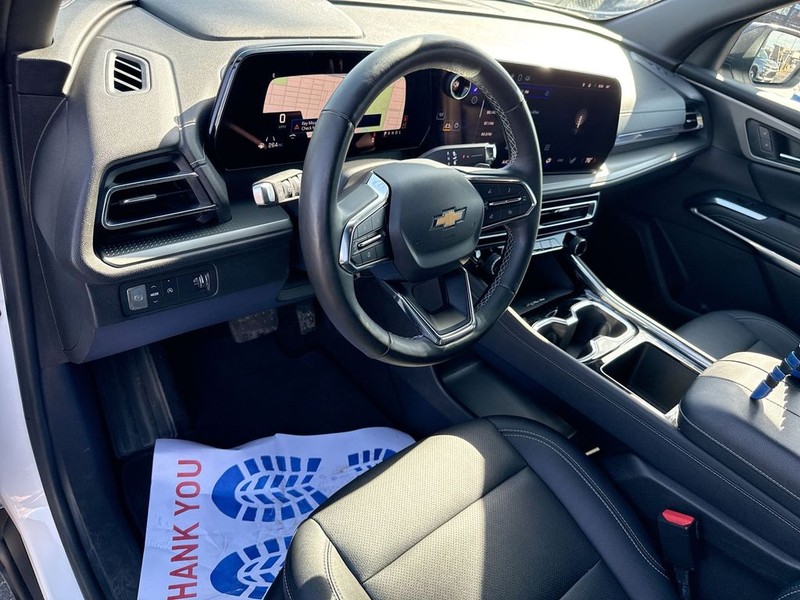 Chevrolet Traverse Vehicle Full-screen Gallery Image 17