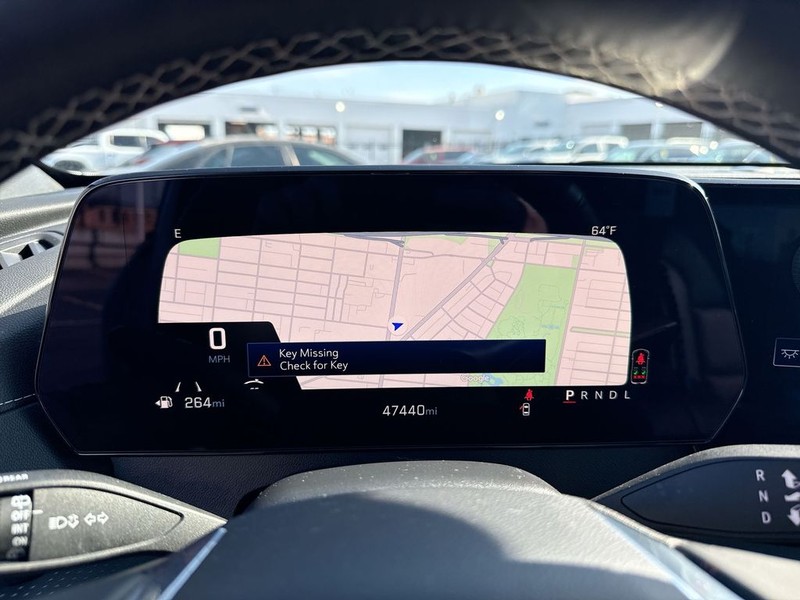 Chevrolet Traverse Vehicle Full-screen Gallery Image 19