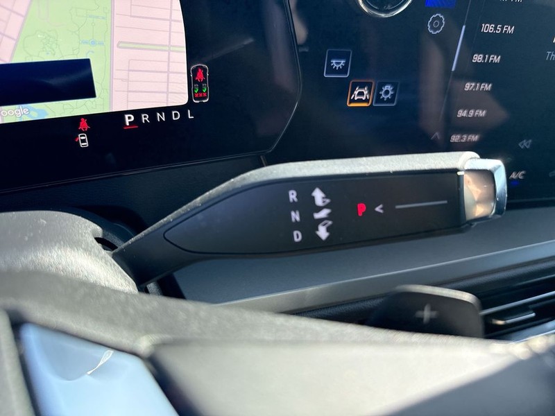 Chevrolet Traverse Vehicle Full-screen Gallery Image 23