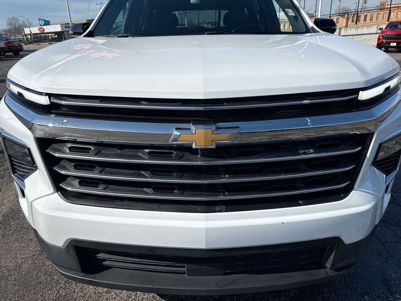 Chevrolet Traverse Vehicle Full-screen Gallery Image 37