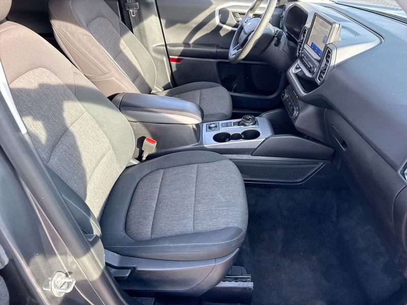 Ford Bronco Sport Vehicle Full-screen Gallery Image 33