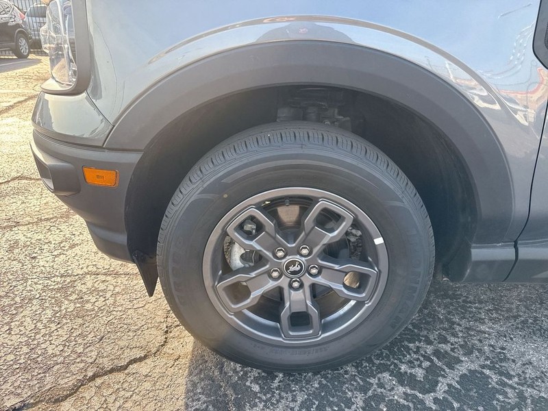 Ford Bronco Sport Vehicle Full-screen Gallery Image 38