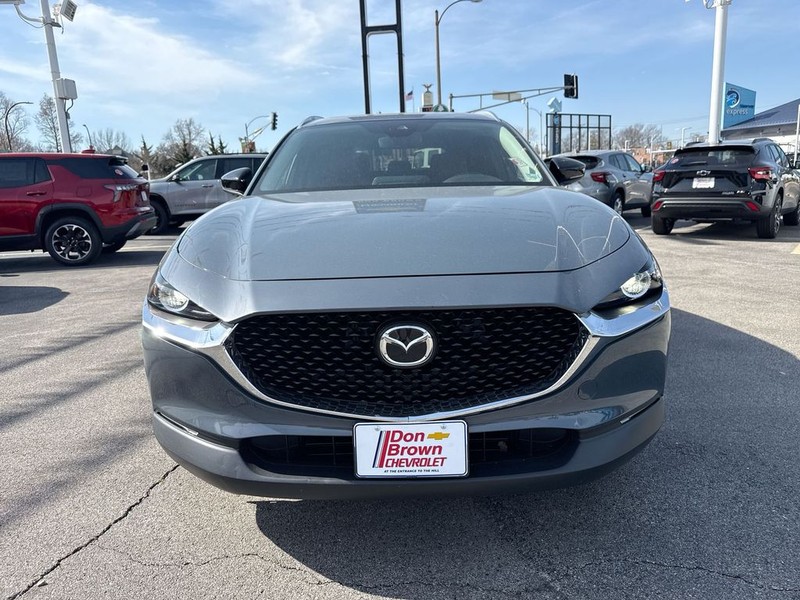 Mazda CX-30 Vehicle Full-screen Gallery Image 35