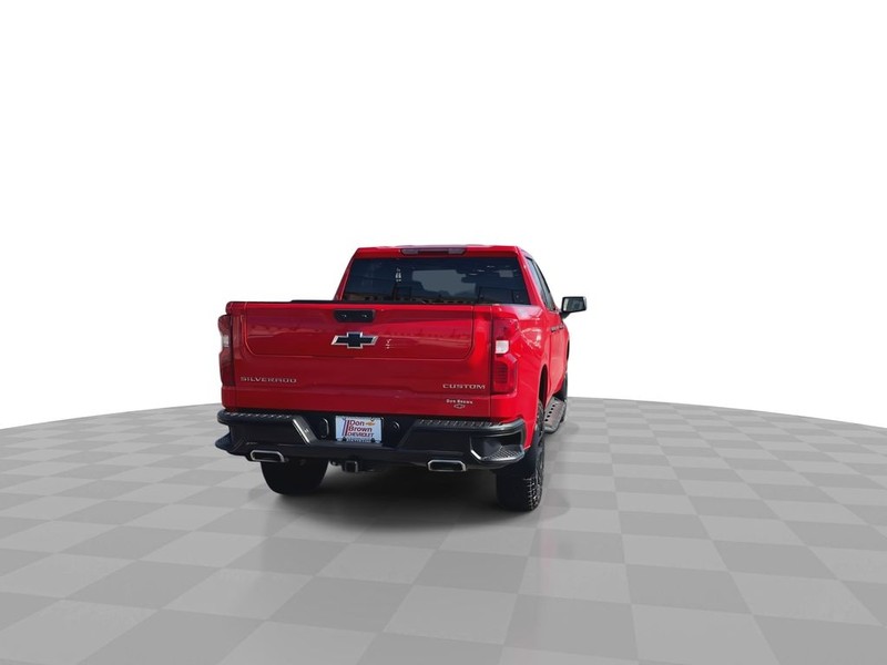 Chevrolet Silverado 1500 Vehicle Full-screen Gallery Image 08