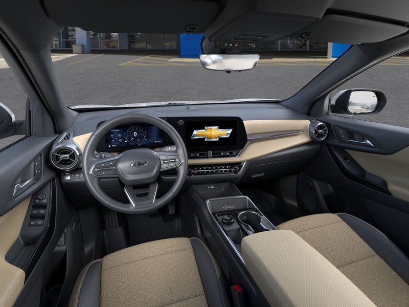 Chevrolet Equinox Vehicle Full-screen Gallery Image 15