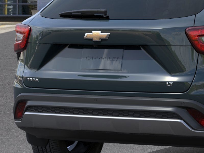 Chevrolet Trax Vehicle Full-screen Gallery Image 14
