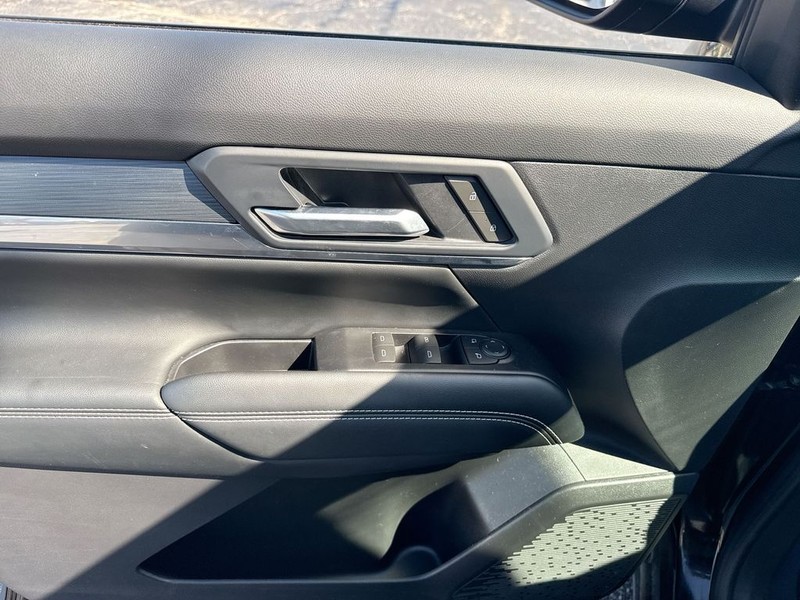 GMC Terrain Vehicle Full-screen Gallery Image 28