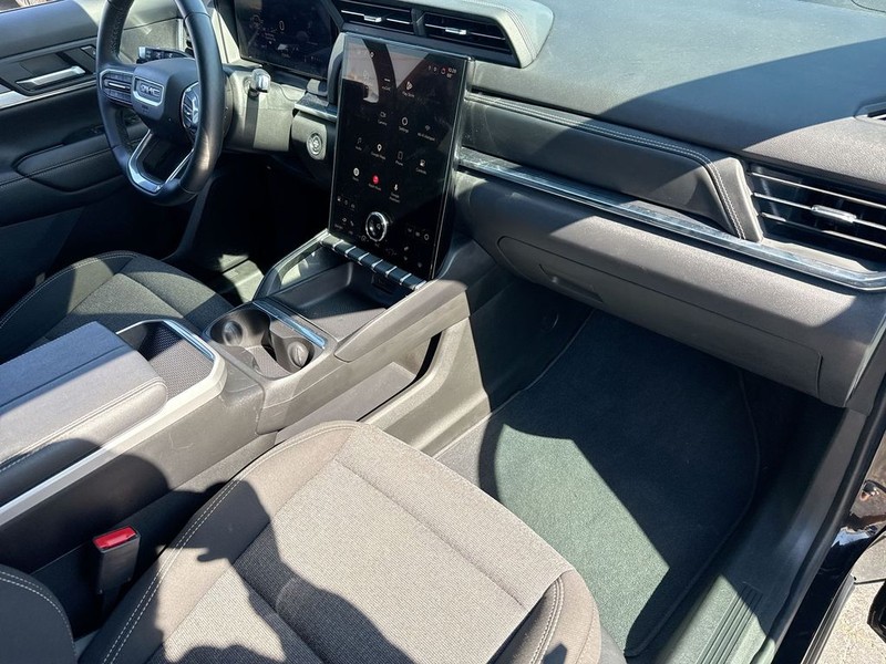 GMC Terrain Vehicle Full-screen Gallery Image 34