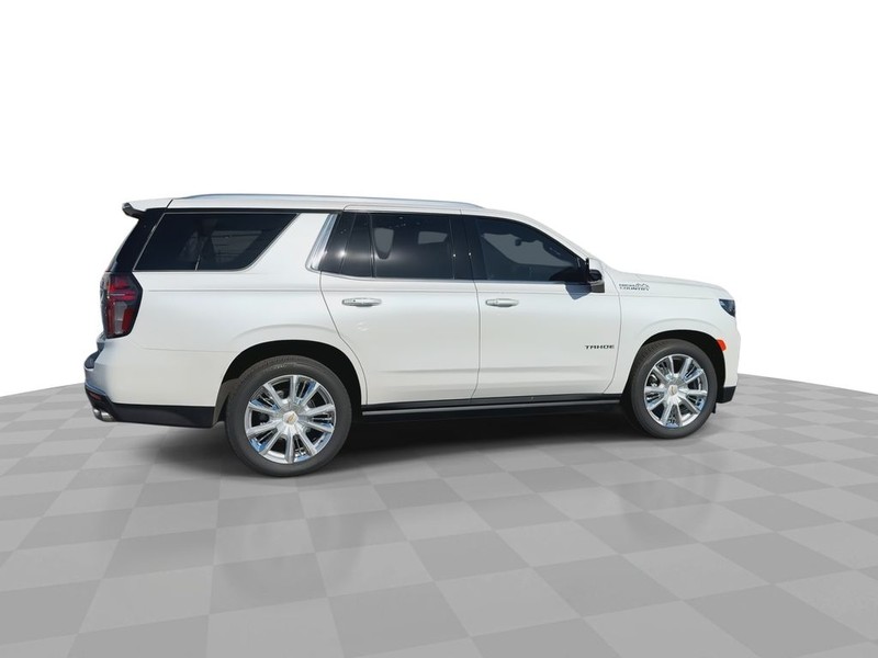 Chevrolet Tahoe Vehicle Full-screen Gallery Image 14