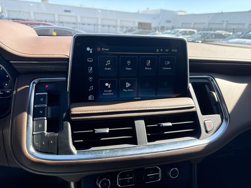 Chevrolet Tahoe Vehicle Full-screen Gallery Image 20