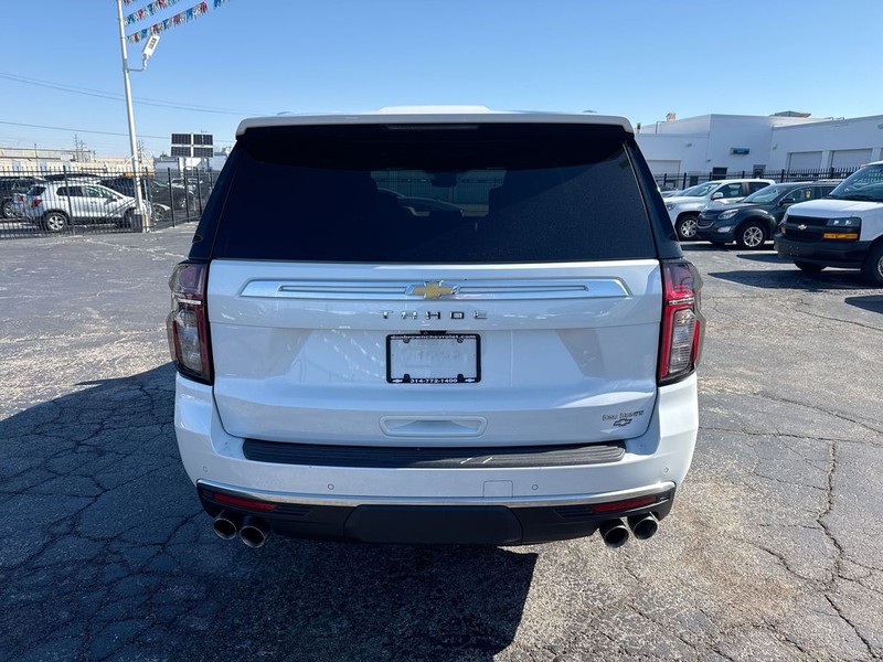 Chevrolet Tahoe Vehicle Full-screen Gallery Image 32