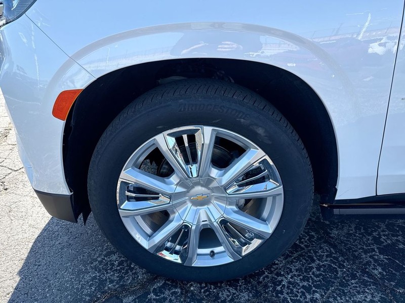 Chevrolet Tahoe Vehicle Full-screen Gallery Image 39