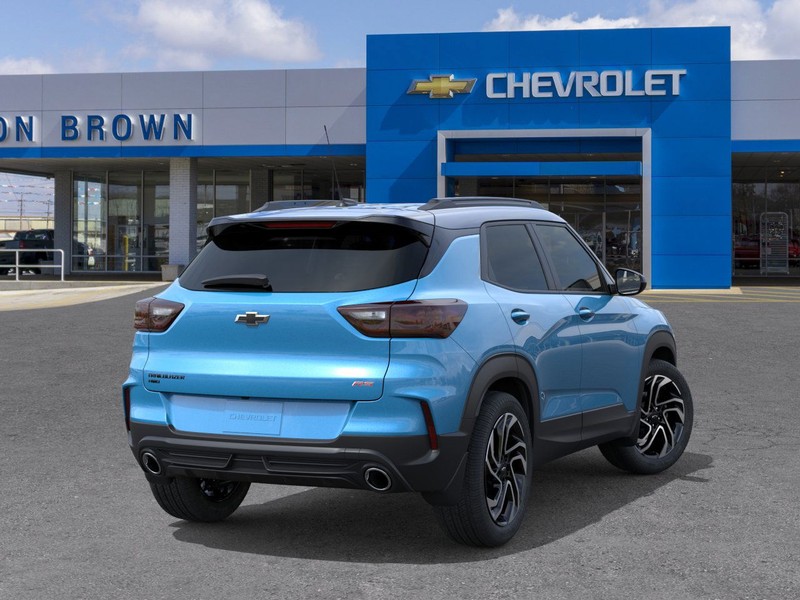 Chevrolet Trailblazer Vehicle Full-screen Gallery Image 4