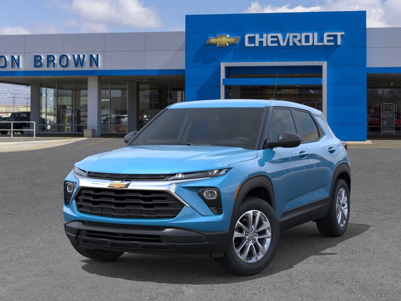 Chevrolet Trailblazer Vehicle Full-screen Gallery Image 6