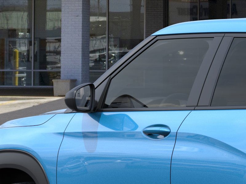 Chevrolet Trailblazer Vehicle Full-screen Gallery Image 12