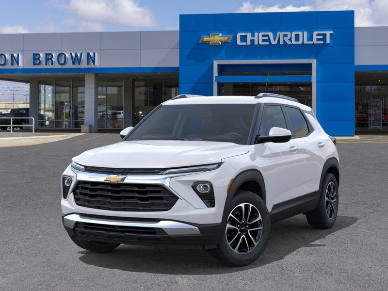 Chevrolet Trailblazer Vehicle Full-screen Gallery Image 6