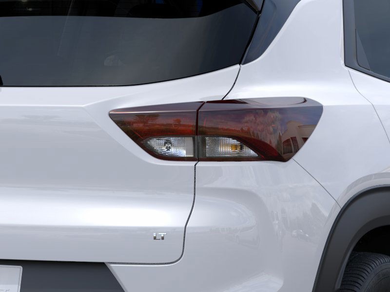 Chevrolet Trailblazer Vehicle Full-screen Gallery Image 11