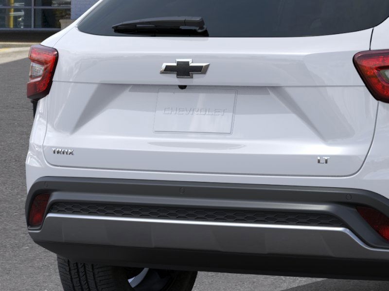 Chevrolet Trax Vehicle Full-screen Gallery Image 14