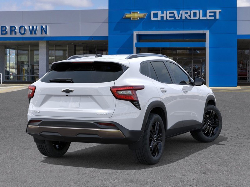 Chevrolet Trax Vehicle Full-screen Gallery Image 4