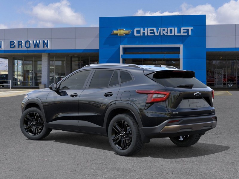 Chevrolet Trax Vehicle Full-screen Gallery Image 3