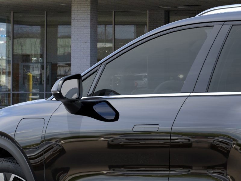 Chevrolet Equinox EV Vehicle Full-screen Gallery Image 12