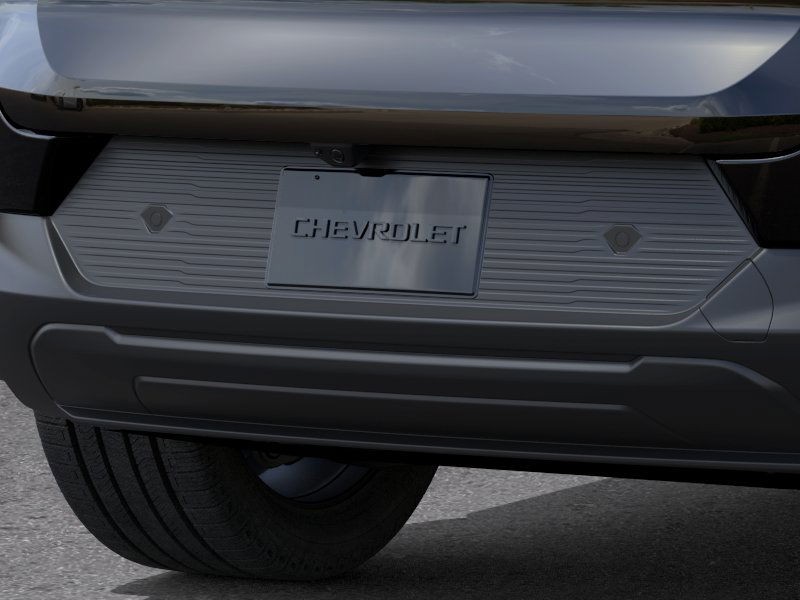 Chevrolet Equinox EV Vehicle Full-screen Gallery Image 14