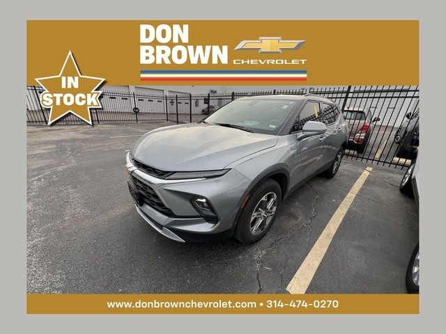 more details - chevrolet blazer