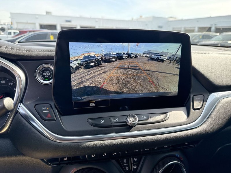 Chevrolet Blazer Vehicle Full-screen Gallery Image 16