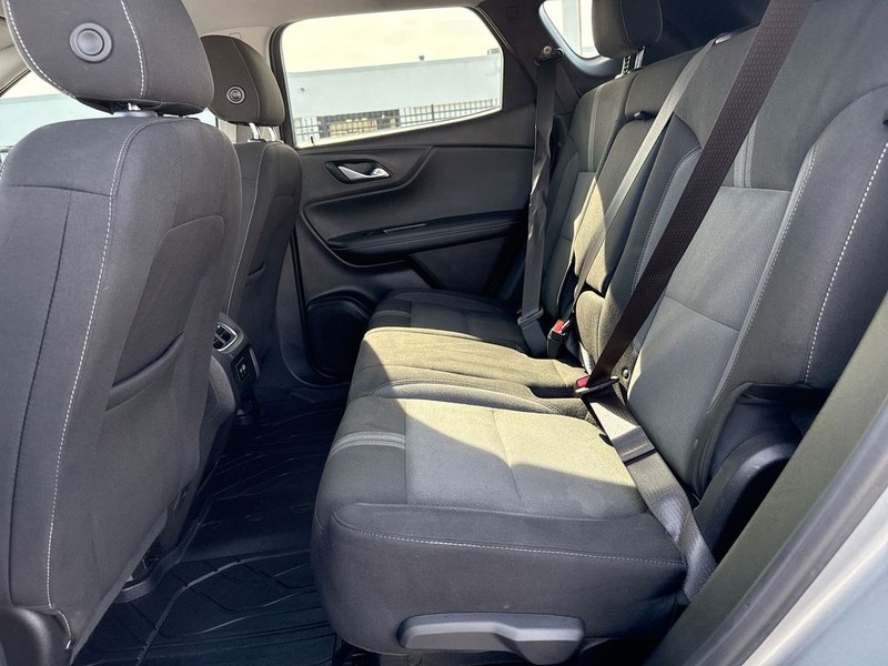 Chevrolet Blazer Vehicle Full-screen Gallery Image 25