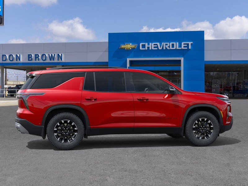 Chevrolet Traverse Vehicle Full-screen Gallery Image 5