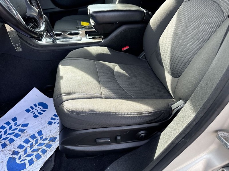 Chevrolet Traverse Vehicle Full-screen Gallery Image 24